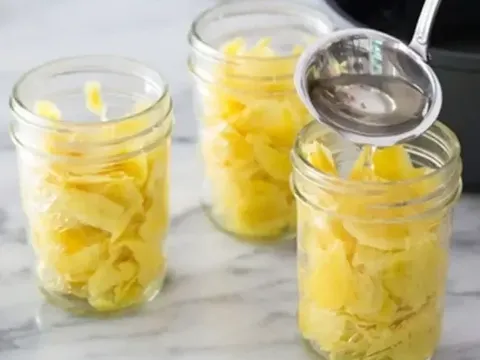 Ngâm gừng trong giấm trắng sẽ giải quyết được nhiều rắc rối trong nhà, vừa tiết kiệm vừa thiết thực