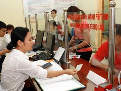 Bộ Nội vụ: Chính thức áp dụng tiền lương cán bộ công chức theo vị trí mới sau khi sắp xếp đơn vị hành chính vào thời gian nào?