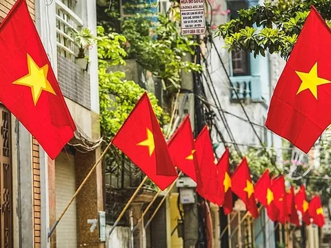 Thay đổi lịch nghỉ lễ 2/9/2025 cho người lao động được nghỉ đến 04 ngày trong trường hợp nào theo phương án tại Thông báo 6150 ra sao?