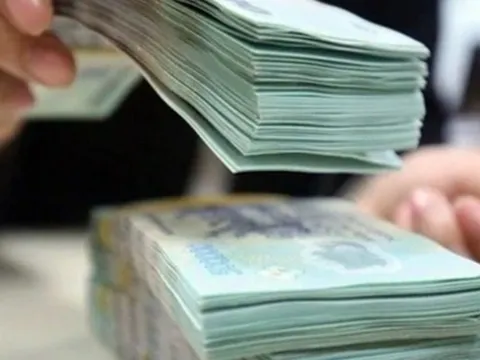 Tin vui: Ngoài tiền lương, viên chức sẽ có thêm "nguồn thu hợp pháp khác", cụ thể là gì?