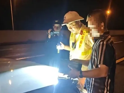 Danh tính tài xế có nồng độ cồn 0,236mg/lít khí thở lái ô tô ngược chiều ở làn 120km/h trên cao tốc Hà Nội - Hải Phòng