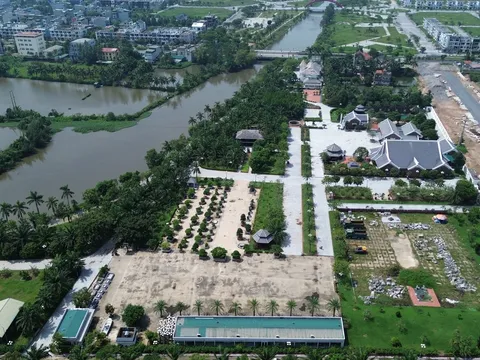 Bạch dinh khủng của đại gia xứ Thanh "bầu Đoan" hoành tráng cỡ nào?