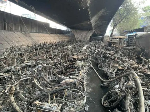 Hà Nội lệnh "xóa sổ" các bãi xe vi phạm dưới gầm cầu