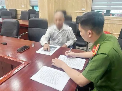 Chia sẻ video "nấu cao từ người", người đàn ông nhận kết quả đắng chát