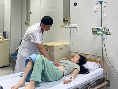 Cô gái chảy máu tiêu hóa nguy kịch: Người nhà tiết lộ một thói quen mà nhiều người đang mắc phải