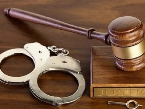 “Cướp, cướp” - chủ nhân số vàng trị giá 400 triệu đồng bất lực đuổi theo tên cướp có chủ đích