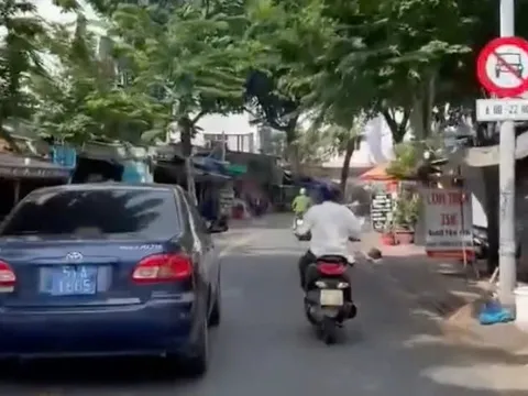 Một tài xế ô tô biển xanh bị phạt 5 triệu đồng vì lý do này