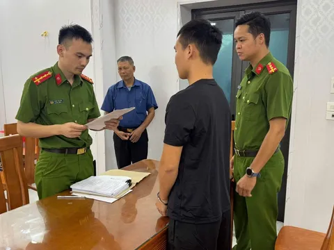 Bắt giam Trần Văn Đức, sinh năm 2000