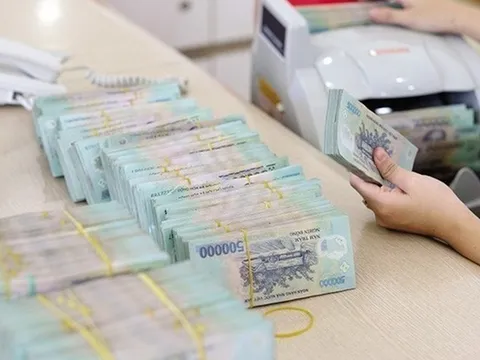 Tăng thêm ít nhất 5.550.000 đồng/tháng (dự kiến 6.500.000 đồng/tháng) từ 01/01/2026 tiền trợ cấp thất nghiệp tối đa trong trường hợp nào?