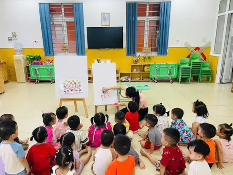 Quốc hội chốt bảng lương mới chính thức của Giáo viên mầm non từ 1/1/2026 bao gồm cả tiền lương và chế độ phụ cấp cao hơn so với đối tượng nào, ai cũng cần biết