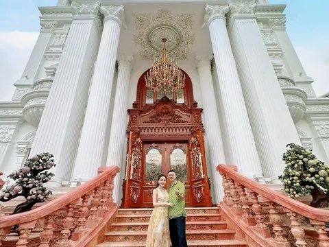 Chồng Ngân Collagen "cầu cứu" công an