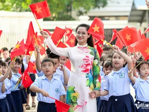 Toàn thể giáo viên được hưởng phụ cấp ưu đãi 30%-50%-70% trong trường hợp cụ thể như thế nào?