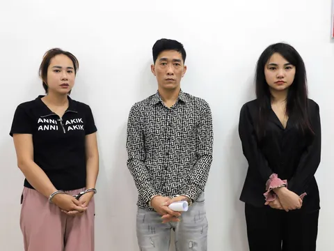 Khởi tố 3 đối tượng lừa đảo xuyên quốc gia