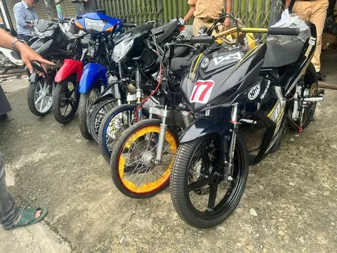 Bí mật hãi hùng bên trong lò "độ chế" xe quy mô "khủng"