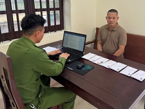 Bắt Thái Doãn Hổ