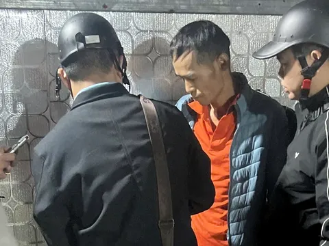 Tạm giữ hình sự Nguyễn Tiến Sinh