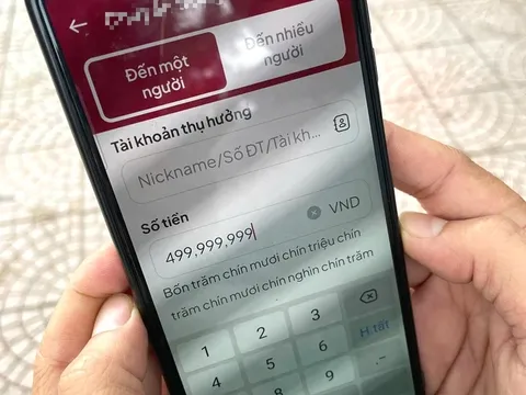 Chuyển nhầm 499.999.999 đồng: Bất ngờ mối quan hệ "thân thiện" giữa người chuyển tiền với tài khoản nhầm