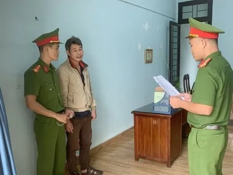 Bắt Hồ Xuân Quyền