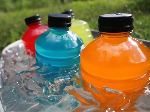 Top 4 đồ uống tàn phá thận nếu lạm dụng, có loại cực kỳ quen thuộc hằng ngày, nhiều người say mê