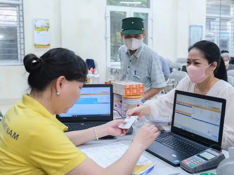 Chính thức chi trả gộp lương hưu, trợ cấp bảo hiểm xã hội tháng 12/2025, tháng 1 và 2/2026 tại 4 tỉnh vào tháng 12 này