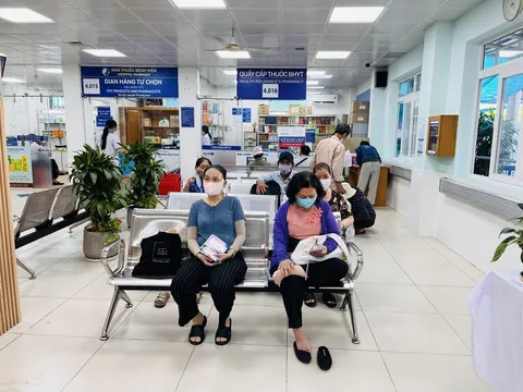 Hỗ trợ 100% mức đóng bảo hiểm y tế cho người 65 - 75 tuổi thì có ảnh hưởng gì đến nơi khám bệnh ban đầu hay không?