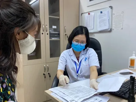 Lộ trình miễn viện phí sẽ được thực hiện thế nào theo đề xuất của Bộ Y tế, người dân hưởng lợi những gì?