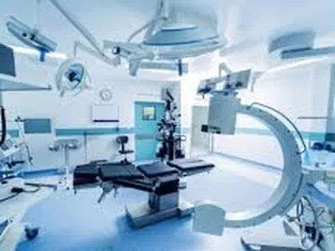 Điều kiện, hồ sơ, thủ tục đăng ký cấp khẩn cấp Số lưu hành mới với thiết bị y tế thuộc loại C, D?