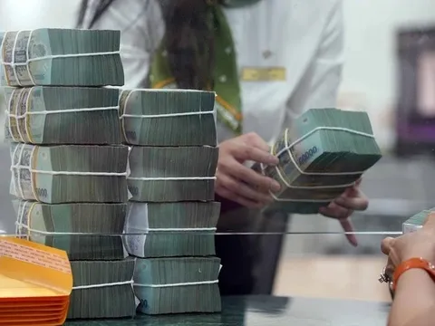 Chi tiết 8 trường hợp nhận tiền vào tài khoản cá nhân phải chịu thuế TNCN năm 2025, ai cũng cần biết