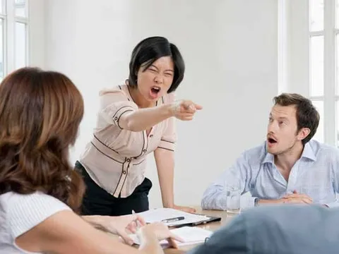 Sếp sốc đến điên đảo khi tôi lấy hết can đảm nói điều này