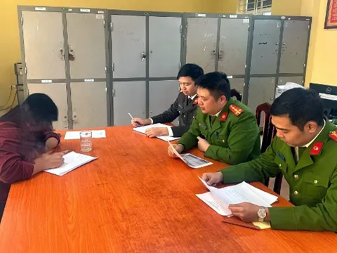 Người phụ nữ “báo chốt” giao thông trên mạng xã hội bị phạt 7,5 triệu đồng