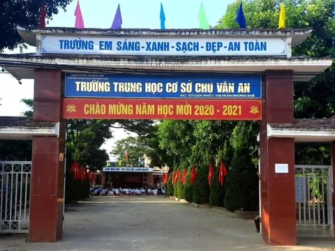 Thông tin mới nhất vụ thầy giáo bị tố sàm sỡ nữ sinh lớp 8 ở Hà Tĩnh ngay tại trường học