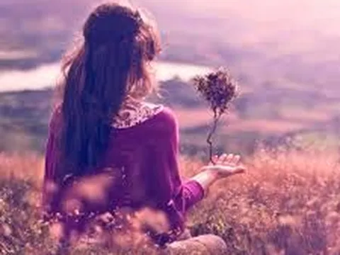 Ngày anh quay lưng bước đi, tôi cứ ngỡ trái đất này sụp đổ, không ngờ 3 năm sau cuộc sống lại nở hoa