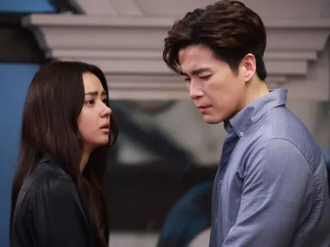 Chồng cũ cầm 3 tỷ đến xin tái hôn, tôi vừa ký giấy xong thì anh lật kèo