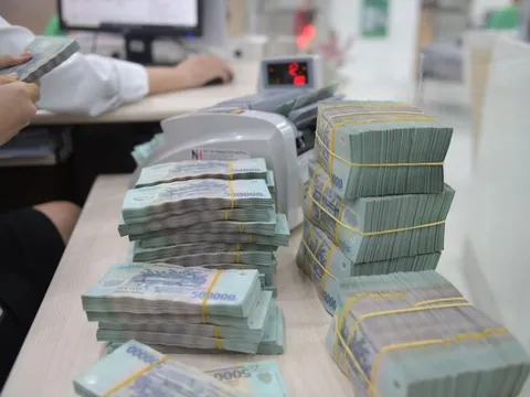 Quyết định chi tặng 1.000.000 đồng cho đảng viên vào dịp Tết Nguyên đán Bính Ngọ 2026 theo Nghị quyết 83 nếu thuộc trường hợp nào và kinh phí chi trả từ đâu?