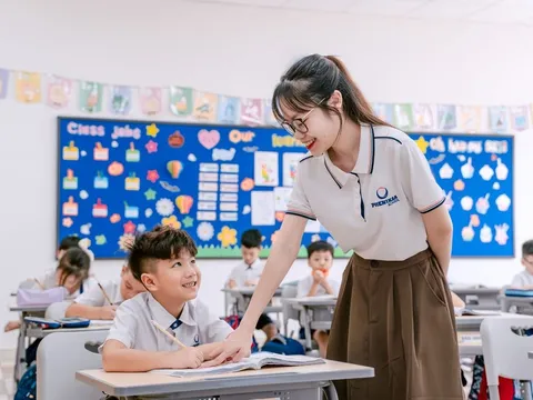 Từ năm 2026, áp dụng phụ cấp ưu đãi nghề 100% cho giáo viên khi công tác tại đâu?