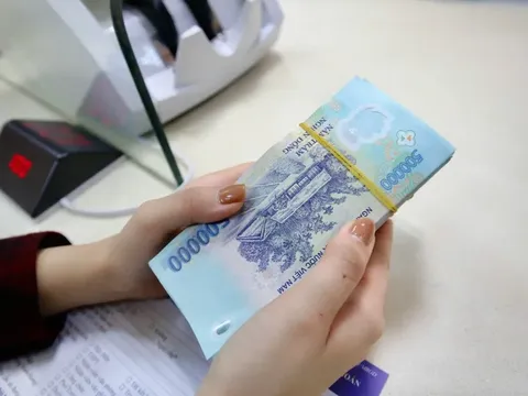 Tăng lương cơ sở cao hơn 2.340.000 đồng/tháng trong năm 2026 cho toàn bộ Khu vực công phải đảm bảo điều kiện gì theo Công văn 11600?