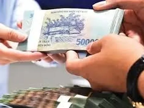 NSNN chi tặng 1.200.000 đồng/người và phần quà 1.000.000 đồng dịp Tết Nguyên đán 2026 cho người hưởng lương hưu, trợ cấp bảo hiểm xã hội theo Nghị quyết 26 khi thuộc trường hợp nào?