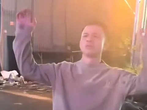 Điều tra vụ án mạng tại bãi để xe quán karaoke ở Bắc Ninh: Camera tiết lộ về gần 30 nhát dao oan nghiệt Vi Văn Cương "dành cho" bạn gái hơn tuổi