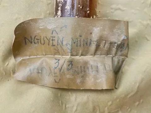 Hai hài cốt liệt sĩ tìm thấy ở rừng keo xã Đakrông: Đã xác định được danh tính, thân nhân