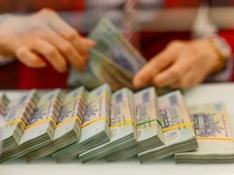 Đảng viên sẽ được nhận từ 600.000 đồng-2.000.000 đồng mỗi người theo Nghị quyết 41 khi được tặng huy hiệu Đảng thế nào?