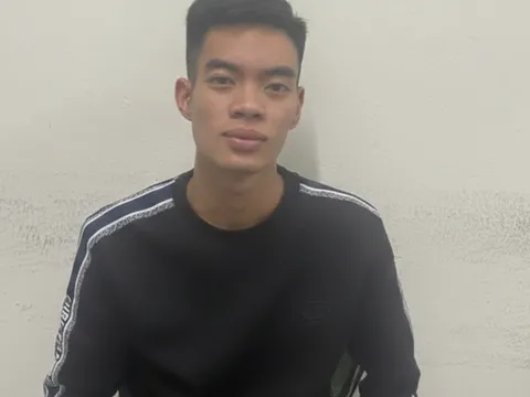 Bắt khẩn cấp Đoàn Văn Hổ (SN 2005)