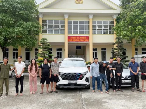 Chặn xe máy, bắt cóc phụ nữ giữa đường ở Tây Ninh như phim hành động