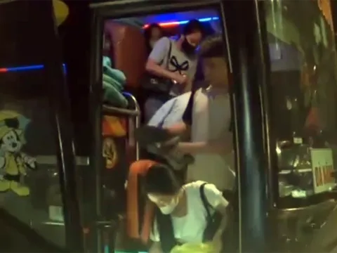 Xe khách 38 chỗ chở 53 người trên quốc lộ 1: Lời khai của tài xế