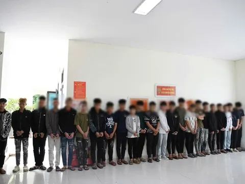 Chân tướng nghi phạm chém lìa tay người đi đường ở Phú Thọ