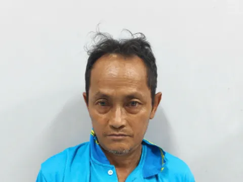 Tạm giữ Nguyễn Văn Khai (sinh năm 1967), làm rõ nhiều lần hiếp dâm học sinh 13 tuổi ngay tại trường học