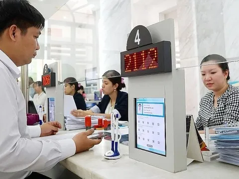 Quy định về đánh giá xếp loại công chức nghỉ ốm và nghỉ thai sản từ 1/1/2026 theo Nghị định 335 ra sao?