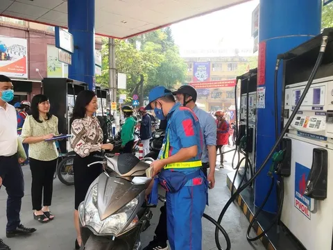 Chính phủ quyết định giảm thuế nhập khẩu một số loại xăng dầu về 0%