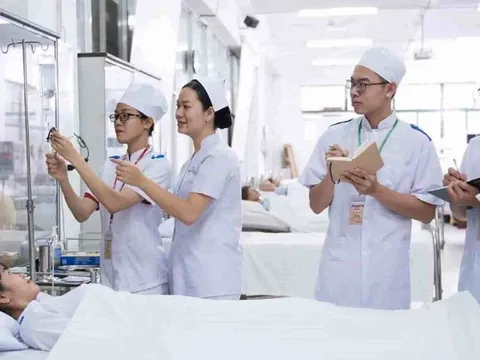 Nếu lương cơ sở tăng 8% thì lương bác sĩ sẽ là bao nhiêu?