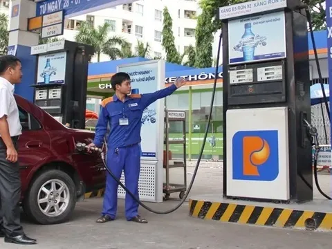 Giá xăng dầu Petrolimex ngày 13/3/2026 tăng bao nhiêu một lít?