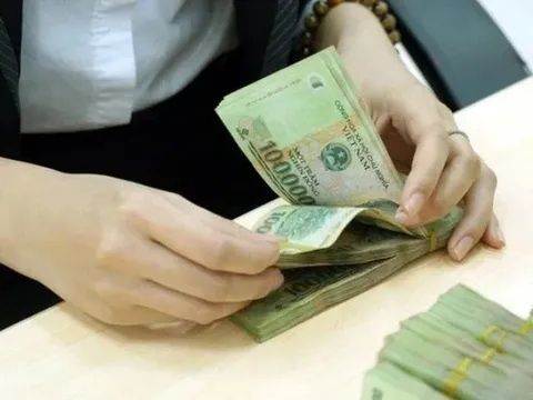 Chính thức chế độ phụ cấp hàng tháng đối với Cán bộ KCT thôn (xóm), tổ dân phố được Sở Nội vụ chủ trì xây dựng Nghị quyết và trình cơ quan nào trong tháng 6/2026 theo Nghị quyết 257?